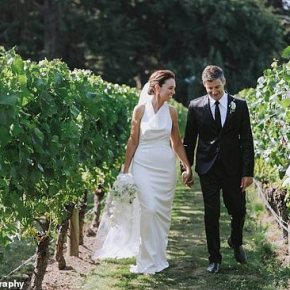 jacinda ardern gets married in the vines